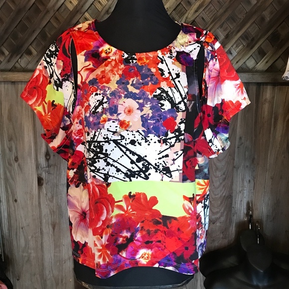 🦋 Floral Multicolored Top - Picture 8 of 10